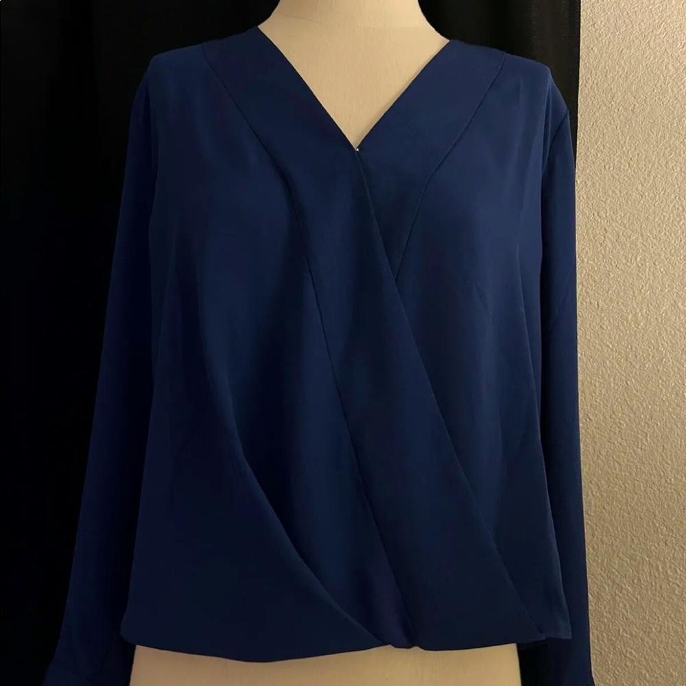 Banana Republic Petites Women's Navy Blue Long Sleeve Cross Front Top Size LP